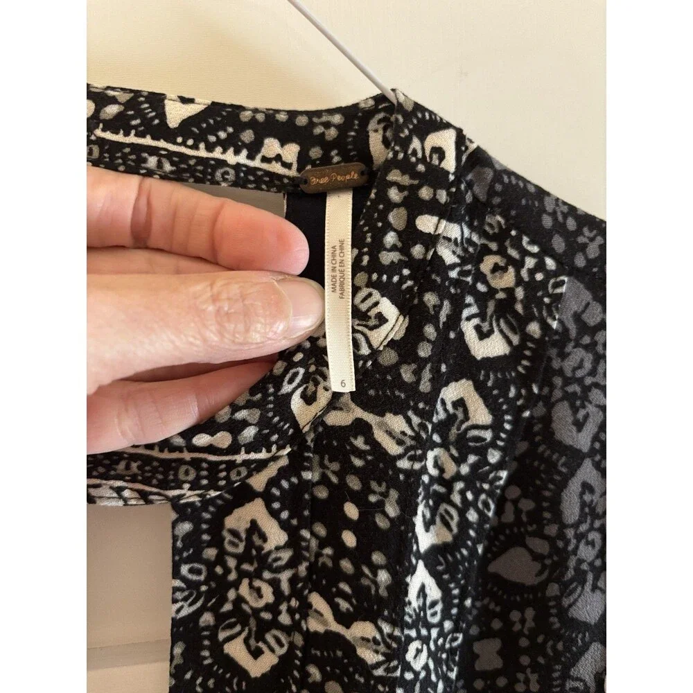 Free People Size 6 Black White Boho Tunic Dress Long Sleeve Keyhole Top
